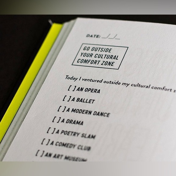 ‘Do One Thing Everyday That Scares You’ Journal *NEVER USED* - Picture 11 of 17